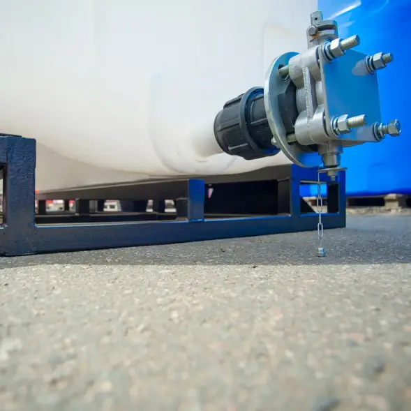 Емкость KR 4000л под плотность до 1.2 г/см3 белая в обрешетке (полный слив)